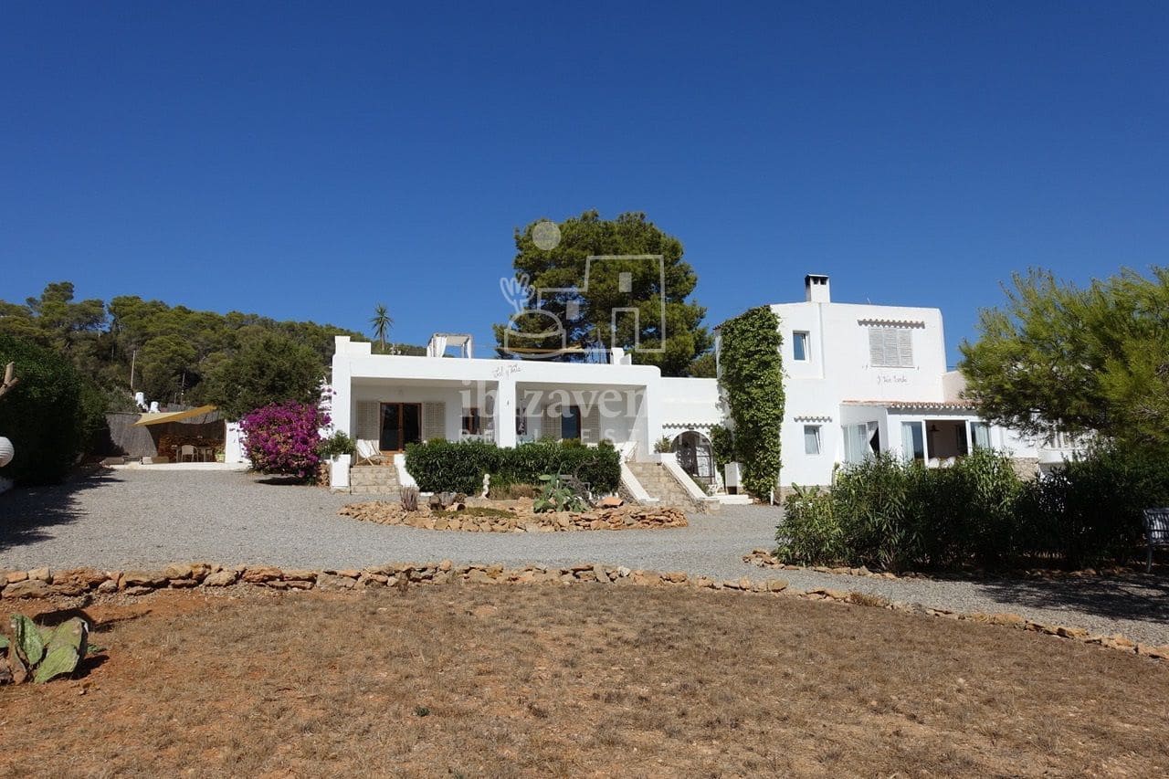 6 soverom Villa til salgs i Sant Antoni de Portmany med svømmebasseng garasje - € 2 590 000 (Ref: 9111589)