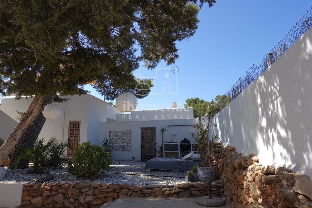 6 soverom Villa til salgs i Sant Antoni de Portmany med svømmebasseng garasje - € 2 590 000 (Ref: 9111589)