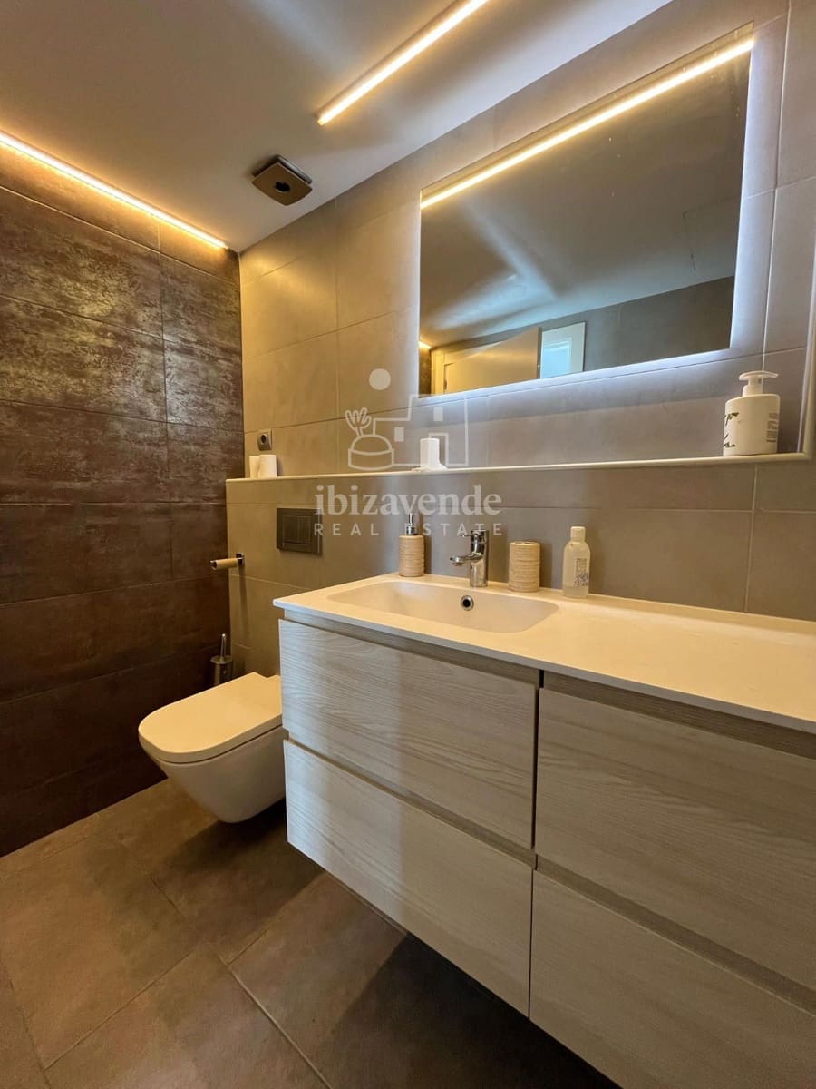 2 soverom Penthouse til leie i Ibiza by med garasje - € 3 500 (Ref: 9113281)