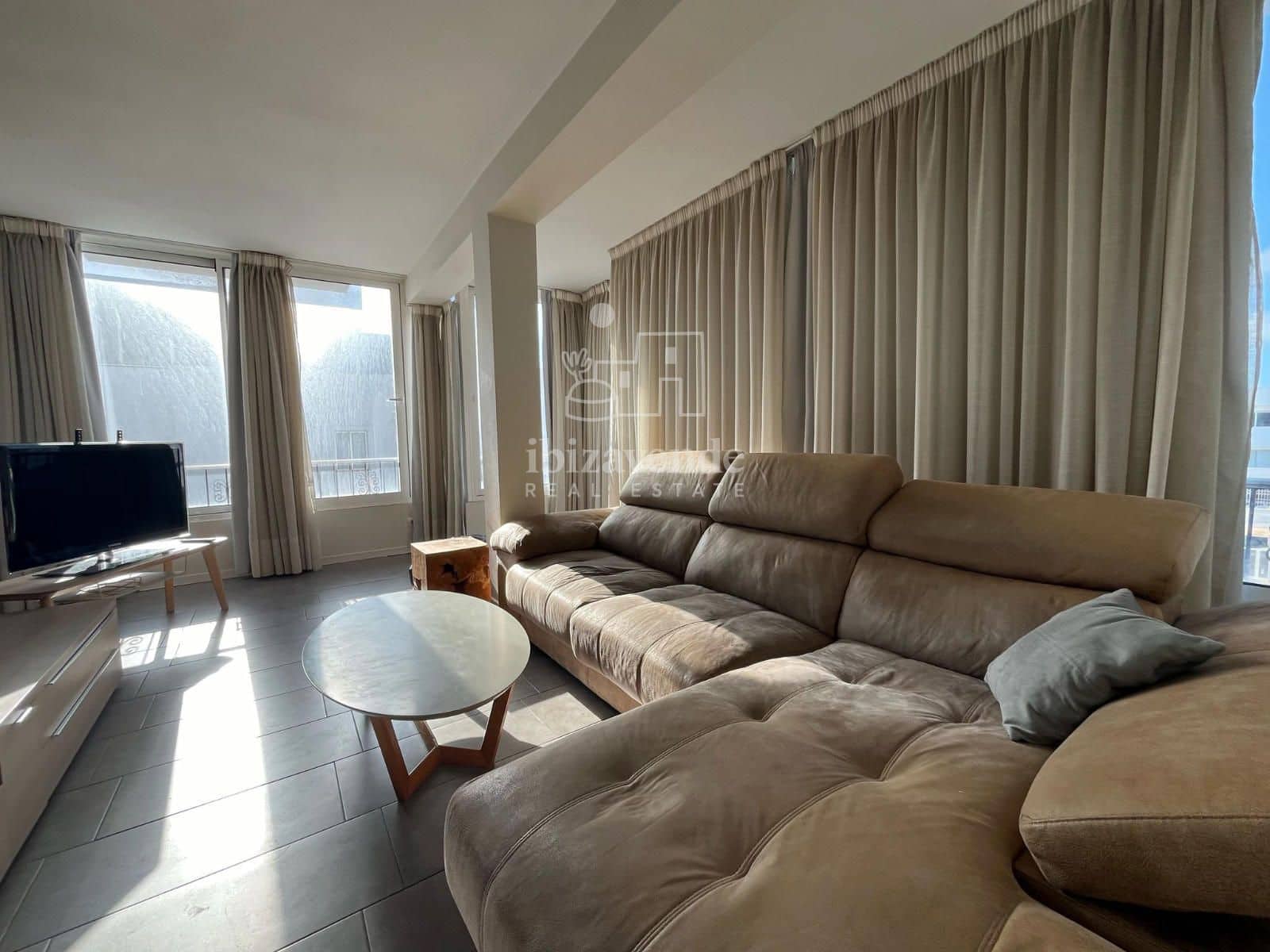 2 soverom Penthouse til leie i Ibiza by med garasje - € 3 500 (Ref: 9113281)