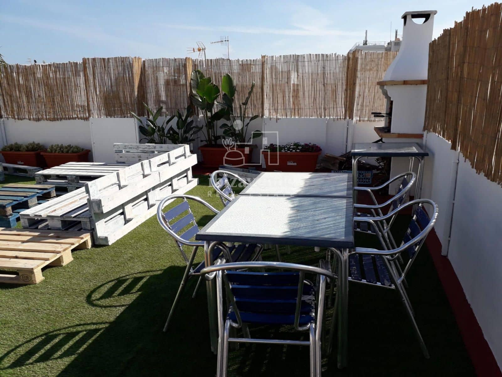 2 soverom Penthouse til leie i Ibiza by med garasje - € 3 500 (Ref: 9113281)