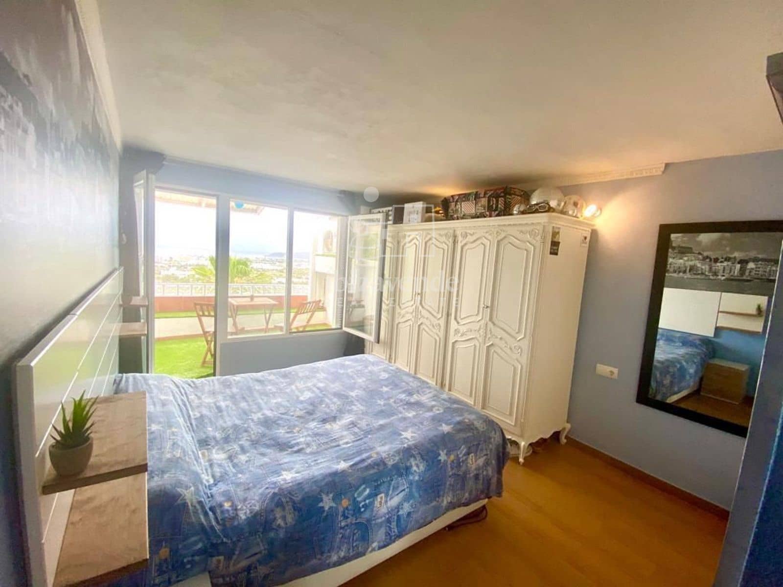 2 soveværelse Byhus til leje i Ibiza by - € 1.500 (Ref: 9113282)