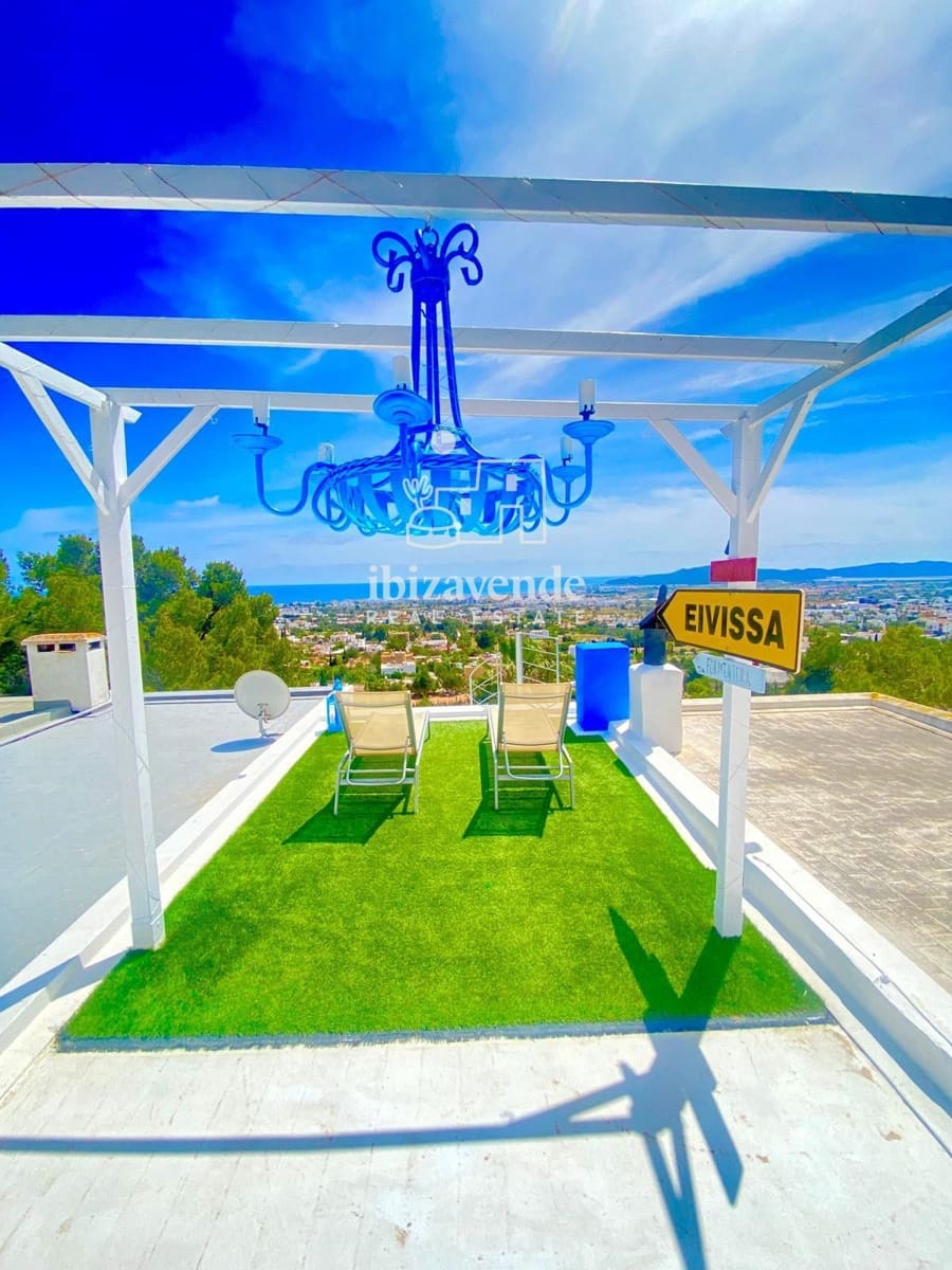 2 bedroom Townhouse for rent in Ibiza / Eivissa town - € 3,500 (Ref: 9113282)