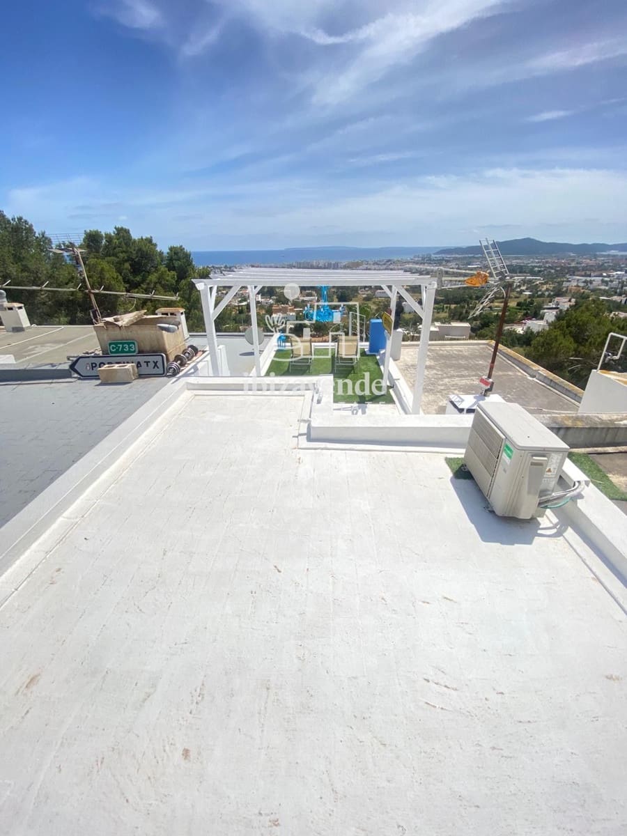 2 bedroom Townhouse for rent in Ibiza / Eivissa town - € 3,500 (Ref: 9113282)