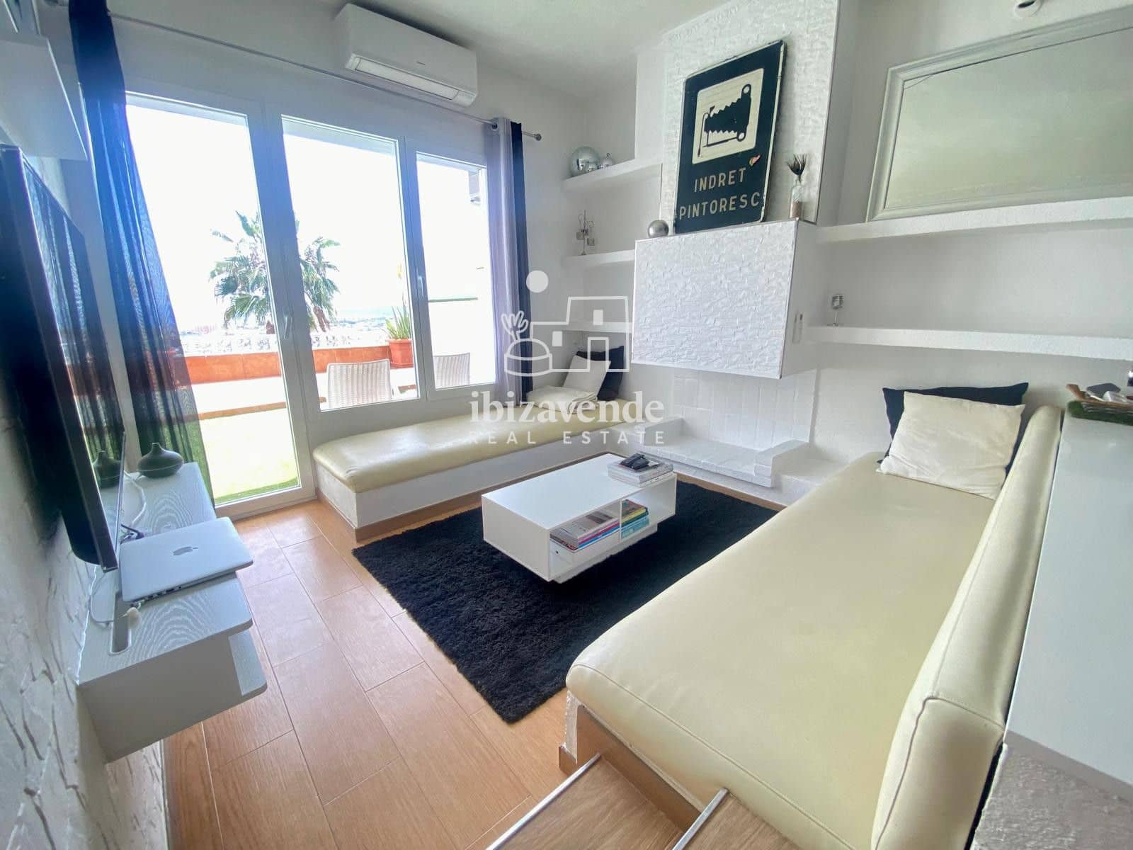 2 bedroom Townhouse for rent in Ibiza / Eivissa town - € 3,500 (Ref: 9113282)