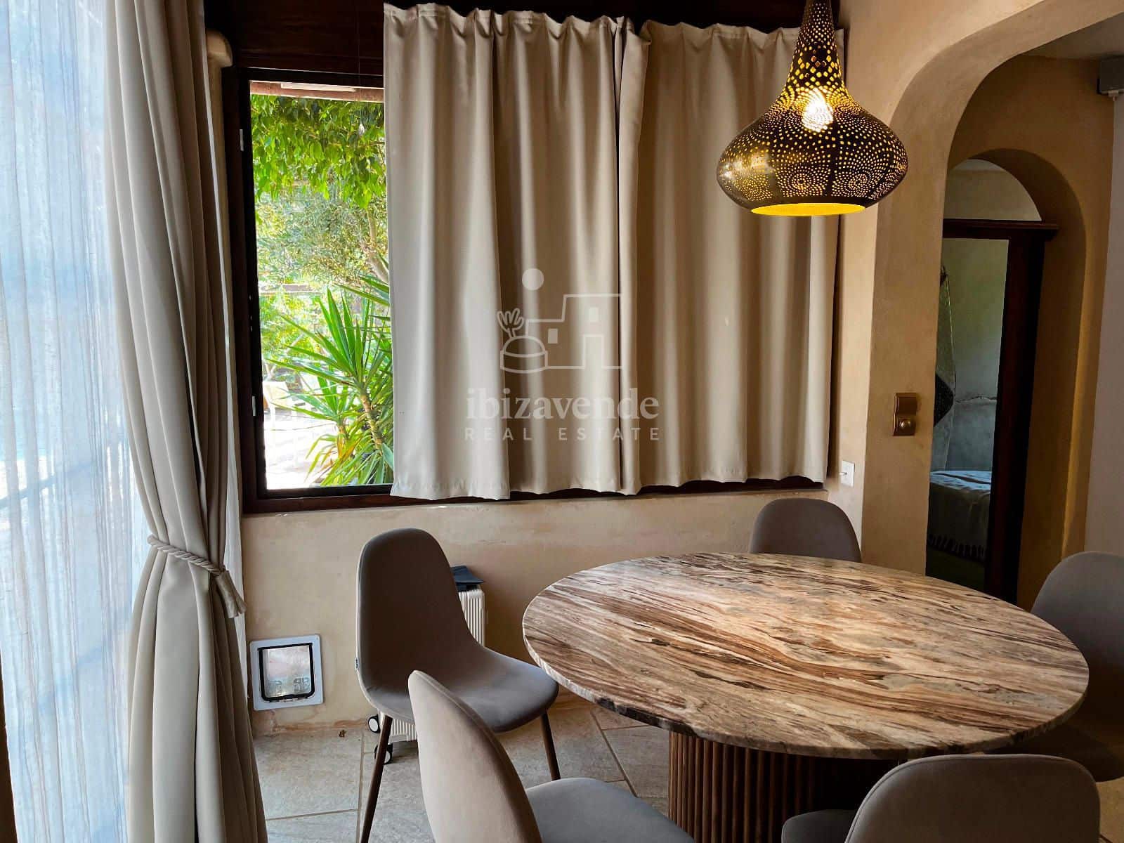 5 sypialnia Willa do wynajęcia w Santa Eulalia / Santa Eularia z basenem garażem - 10 000 € (Ref: 9116544)