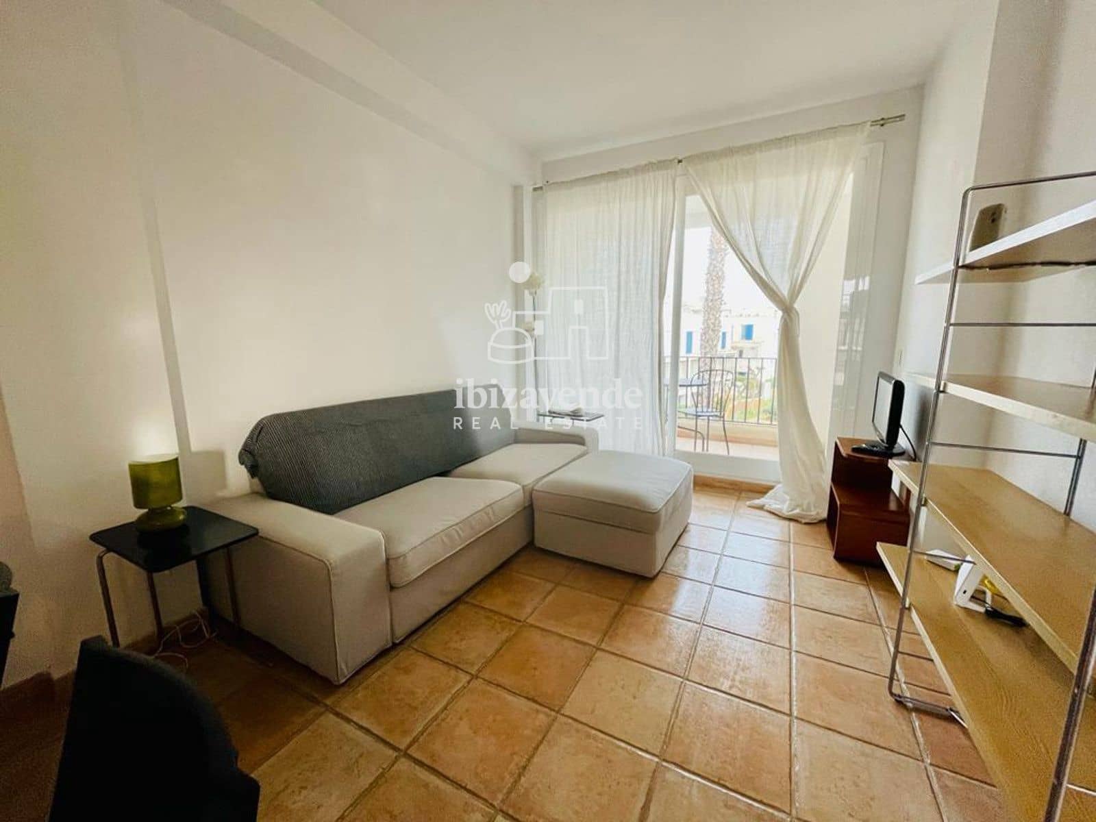 1 sovrum Lägenhet att hyra i Santa Eulalia / Santa Eularia med pool garage - 3 000 € (Ref: 9116833)