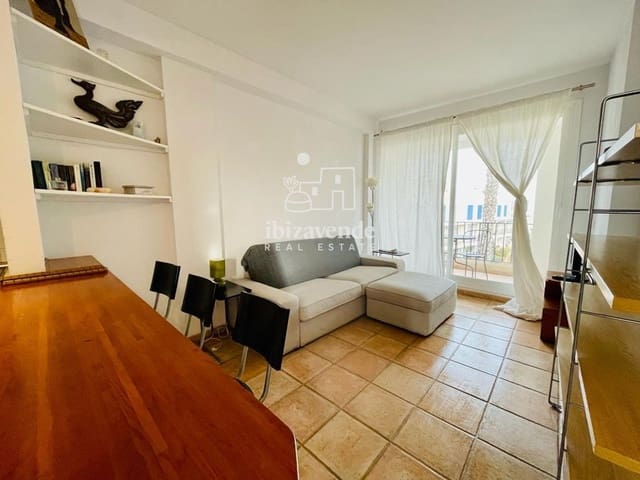 1 sovrum Lägenhet att hyra i Santa Eulalia / Santa Eularia med pool garage - 3 000 € (Ref: 9116833)