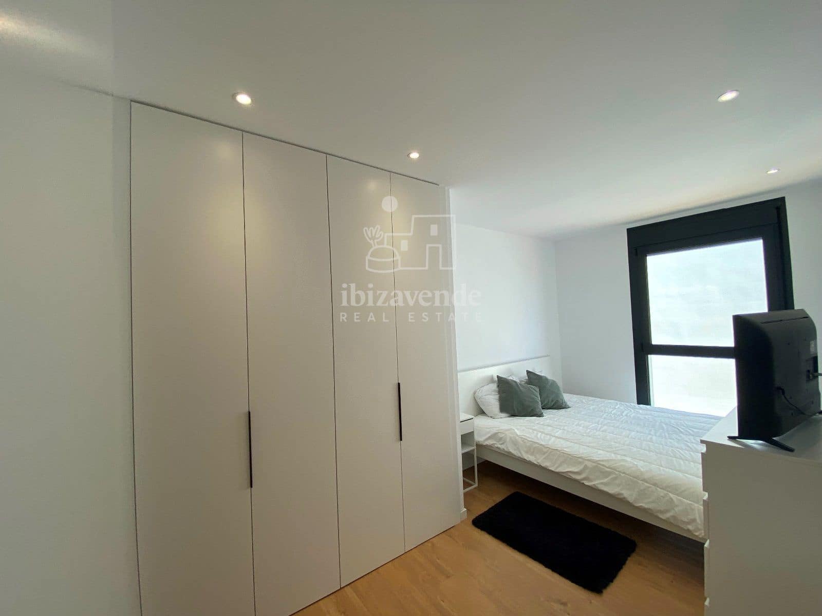 3 Zimmer Wohnung zu vermieten in Ibiza / Eivissa Stadt mit Pool Garage - 5.000 € (Ref: 9116834)