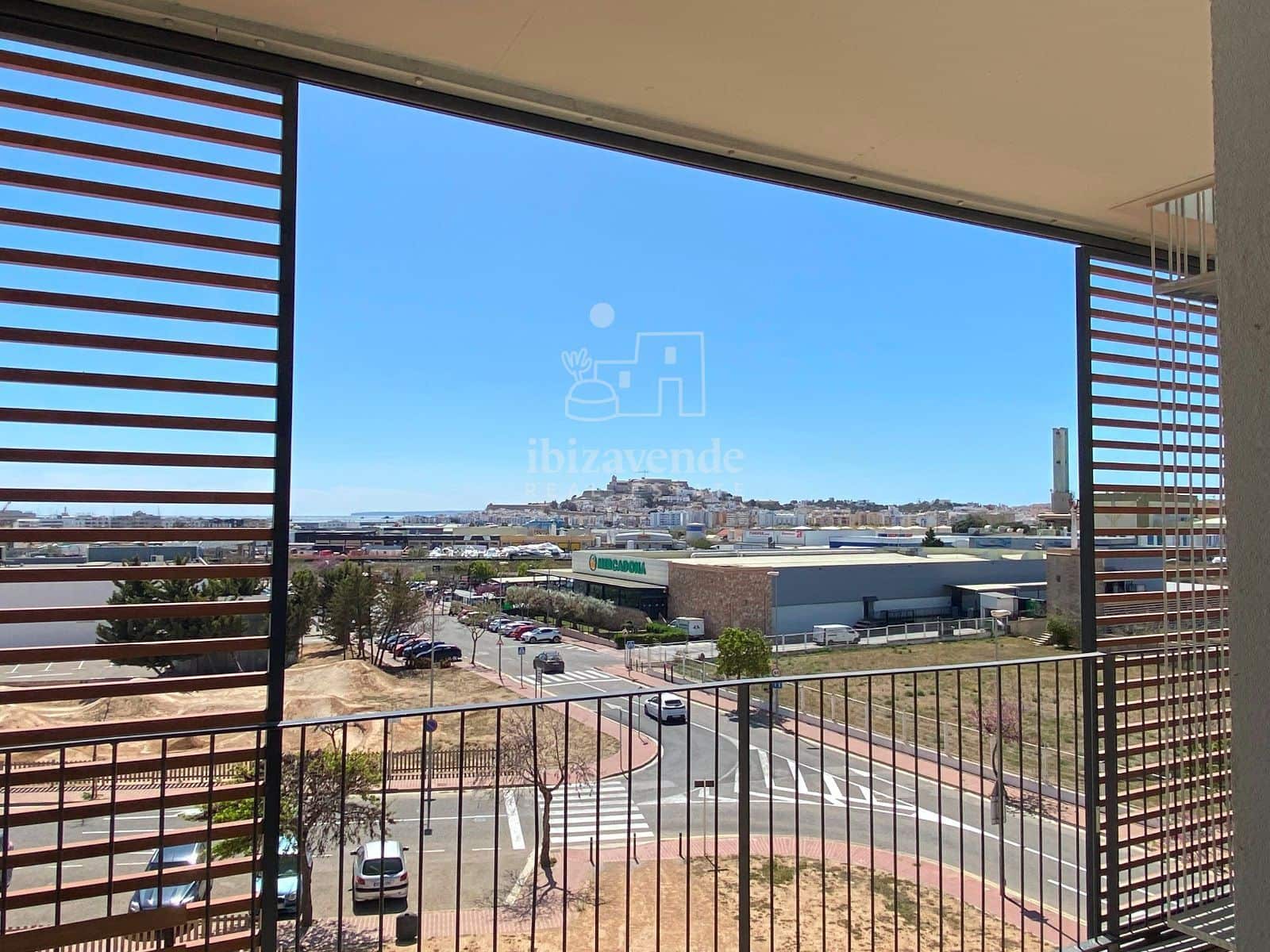 3 Zimmer Wohnung zu vermieten in Ibiza / Eivissa Stadt mit Pool Garage - 5.000 € (Ref: 9116834)