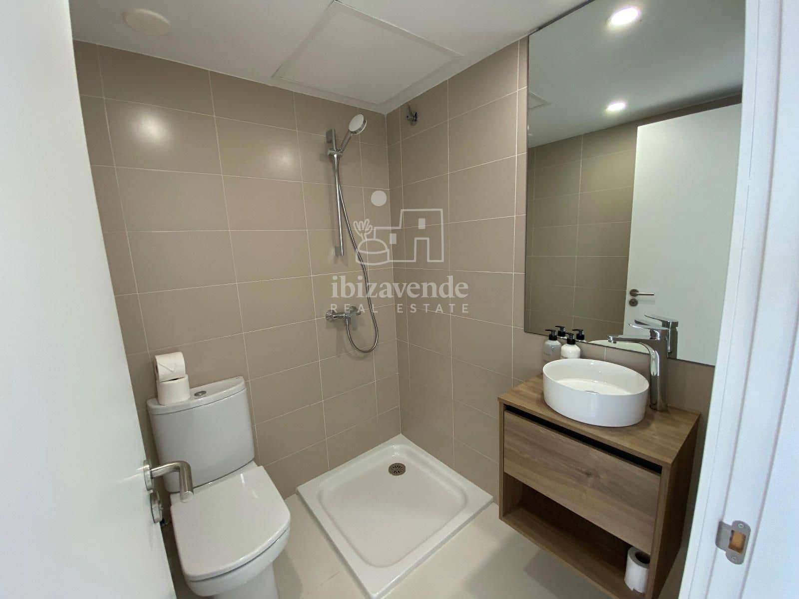 2 quarto Apartamento para arrendar em Ibiza / Eivissa cidade com piscina - 1 500 € (Ref: 9116835)