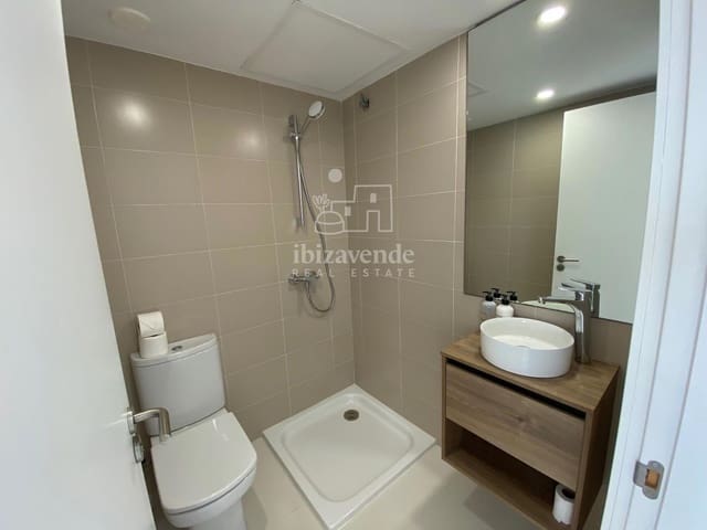 Appartement de 2 chambres à louer à Ibiza ville avec piscine - 1 500 € (Ref: 9116835)