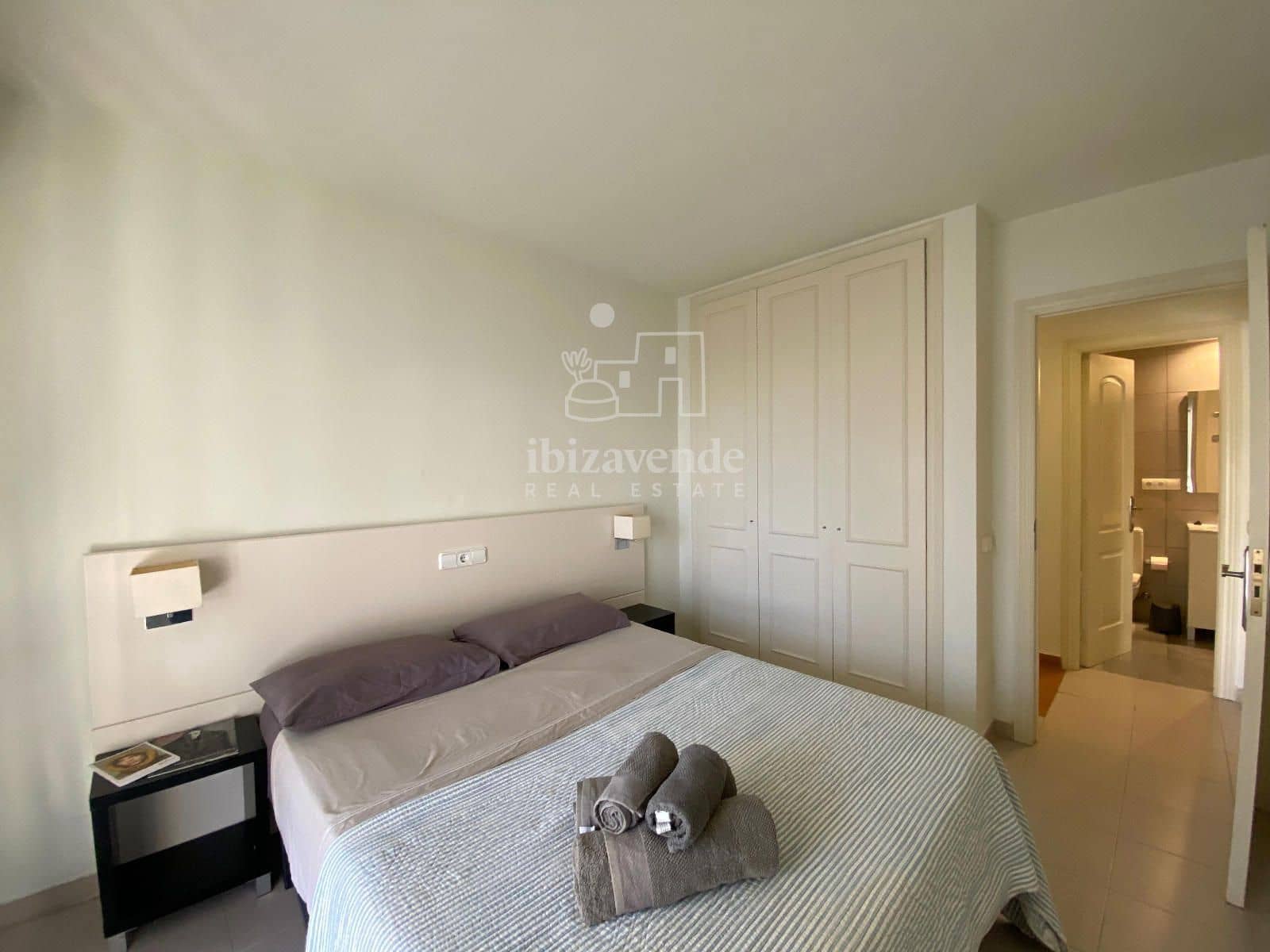 2 bedroom Flat for rent in Ibiza / Eivissa town with pool - € 3,500 (Ref: 9116836)