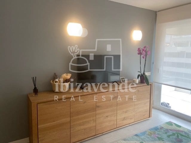 3 bedroom Flat for rent in Ibiza / Eivissa town with pool garage - € 1,850 (Ref: 9116837)