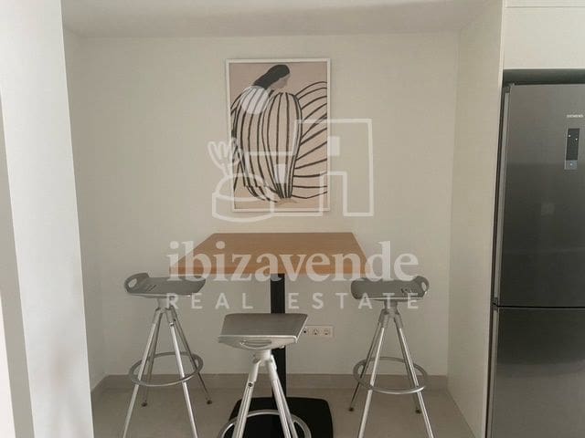 3 bedroom Flat for rent in Ibiza / Eivissa town with pool garage - € 1,850 (Ref: 9116837)