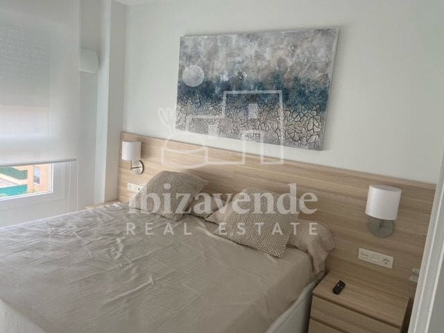 Piso de 3 habitaciones en Ibiza / Eivissa ciudad en alquiler con piscina garaje - 1.850 € (Ref: 9116837)
