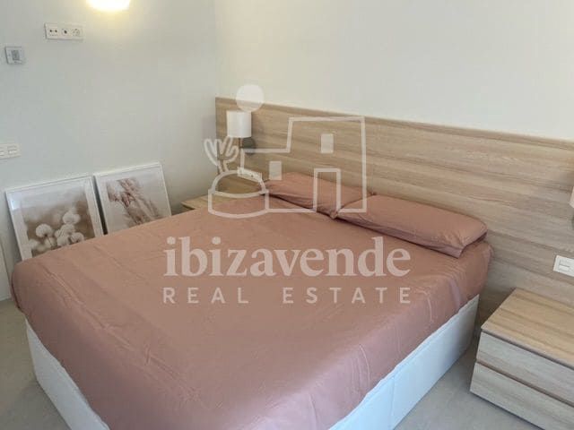 Piso de 3 habitaciones en Ibiza / Eivissa ciudad en alquiler con piscina garaje - 1.850 € (Ref: 9116837)