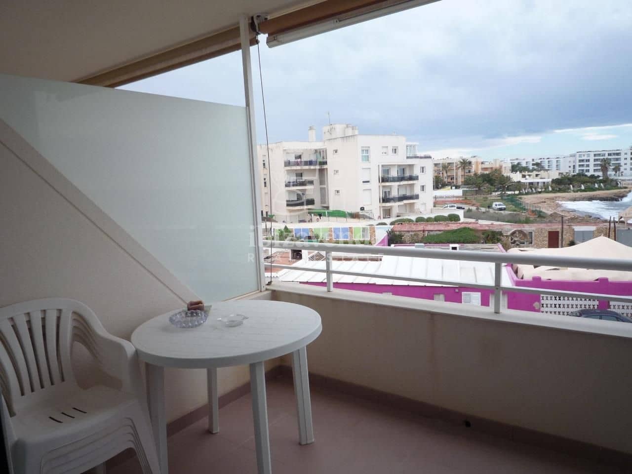 2 sypialnia Mieszkanie do wynajęcia w Cala d'en Bou z basenem garażem - 4 000 € (Ref: 9116838)