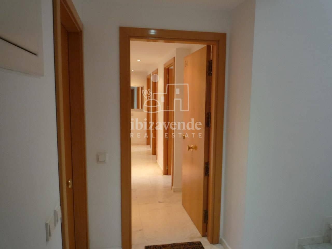 2 sypialnia Mieszkanie do wynajęcia w Cala d'en Bou z basenem garażem - 4 000 € (Ref: 9116838)