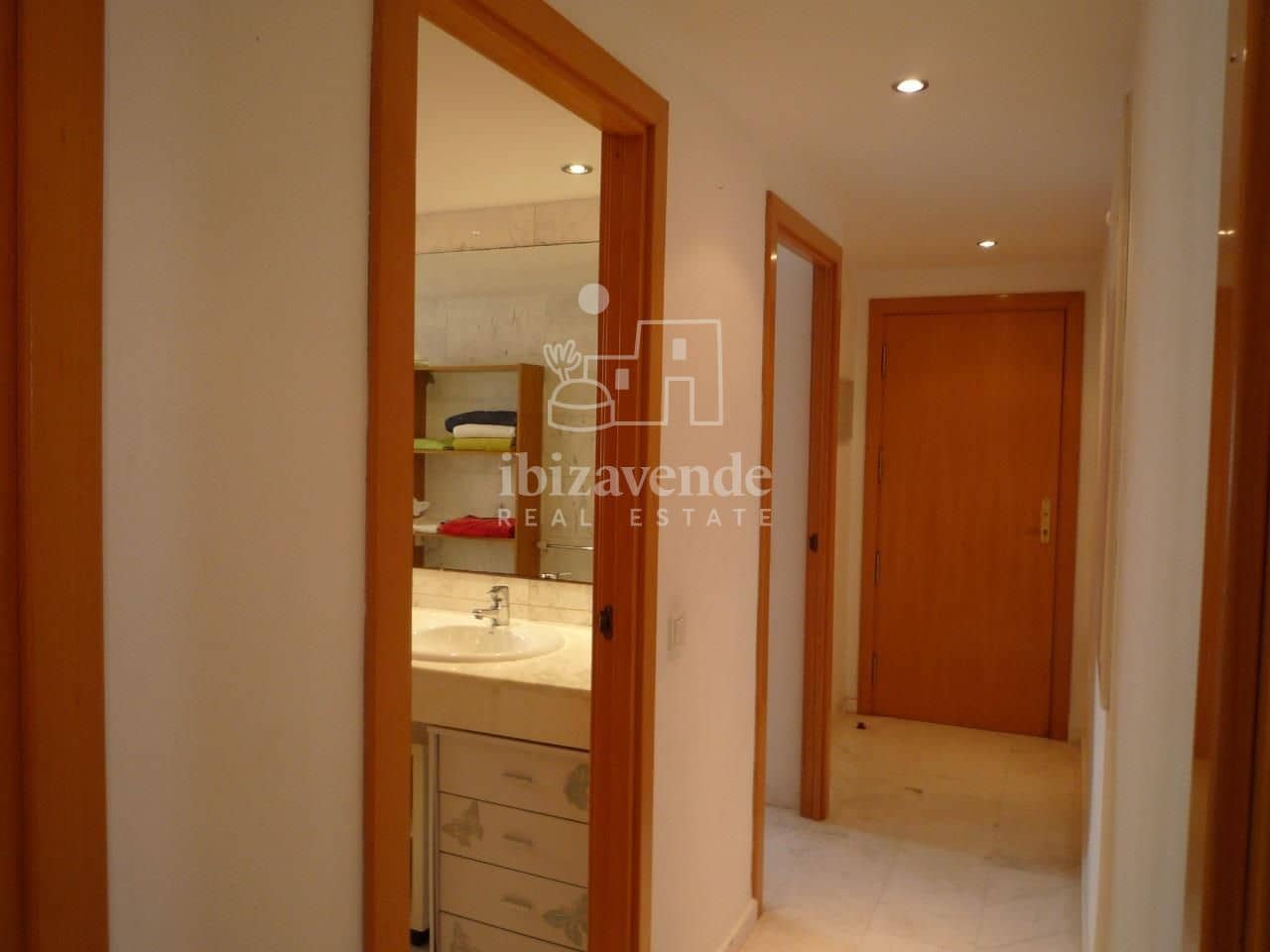 2 sypialnia Mieszkanie do wynajęcia w Cala d'en Bou z basenem garażem - 4 000 € (Ref: 9116838)