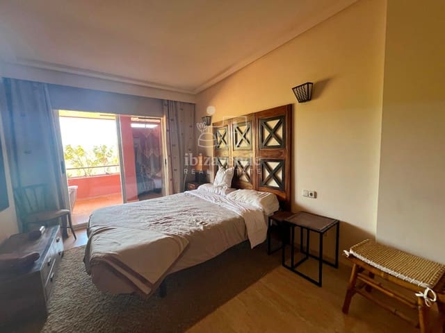 3 bedroom Flat for rent in Roca Llisa, Santa Eulalia / Santa Eularia with pool garage - € 2,350 (Ref: 9118011)