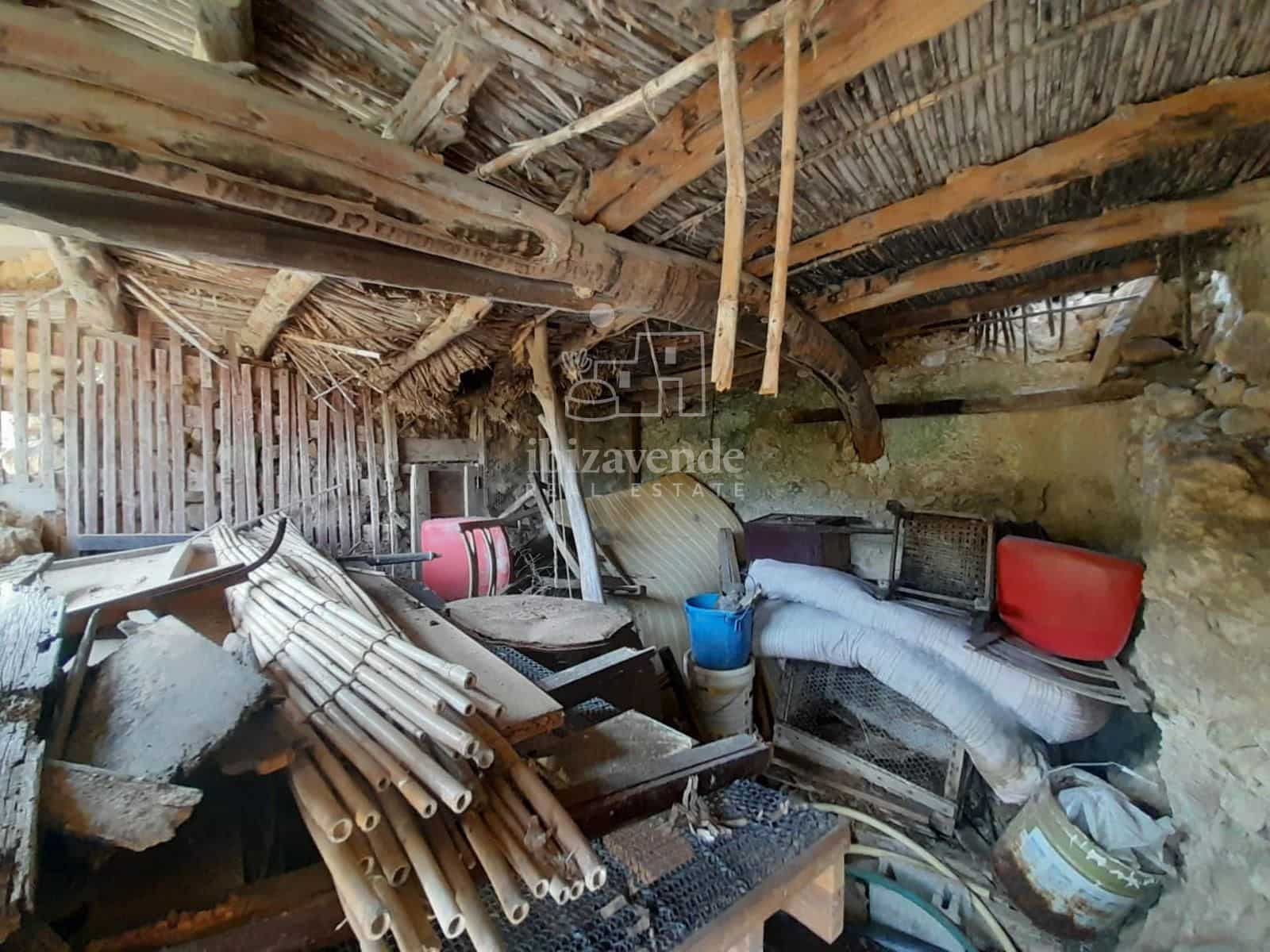 4 soveværelse Villa til salg i Sant Agusti des Vedra - € 1.060.000 (Ref: 9123696)