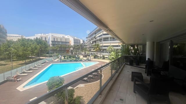 2 slaapkamer Flat te huur in Ibiza dorp met zwembad garage - € 6.500 (Ref: 9126310)