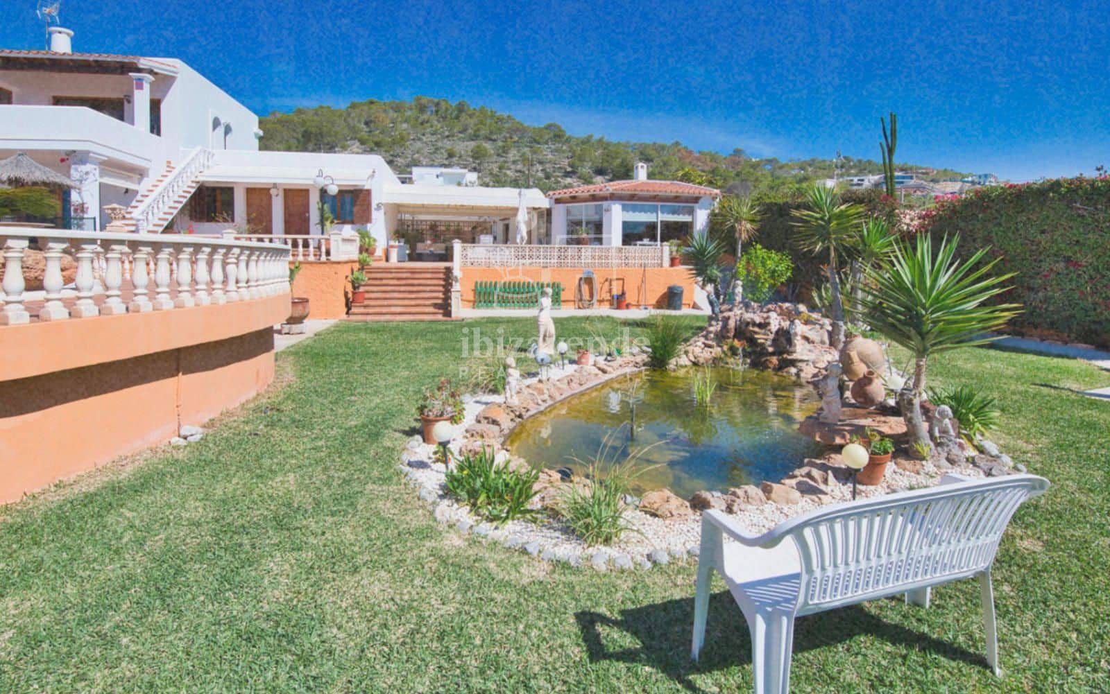 6 sypialnia Willa na sprzedaż w Miasto Ibiza / Eivissa z basenem garażem - 2 700 000 € (Ref: 9127397)