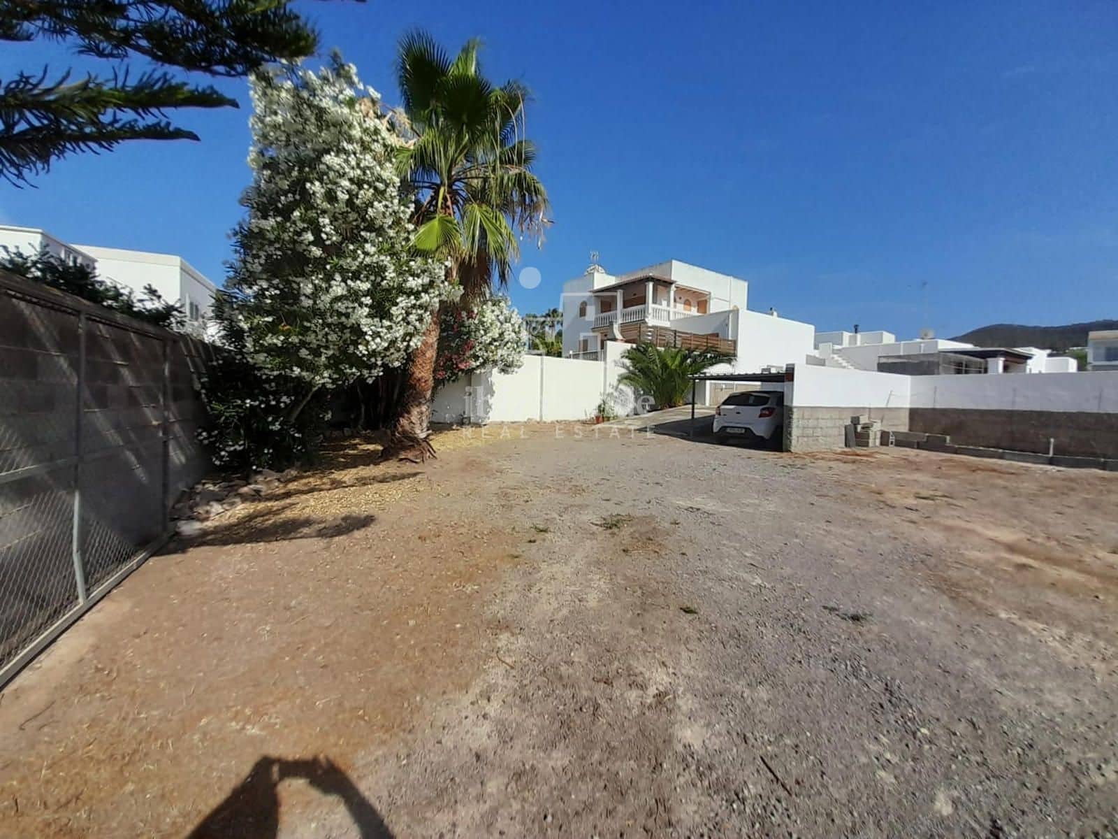 3 soveværelse Villa til salg i Port des Torrent med swimmingpool garage - € 895.000 (Ref: 9127513)