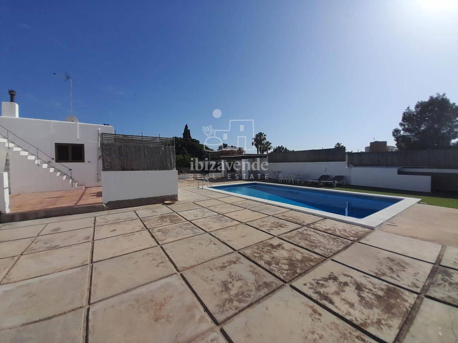 3 soveværelse Villa til salg i Port des Torrent med swimmingpool garage - € 895.000 (Ref: 9127513)