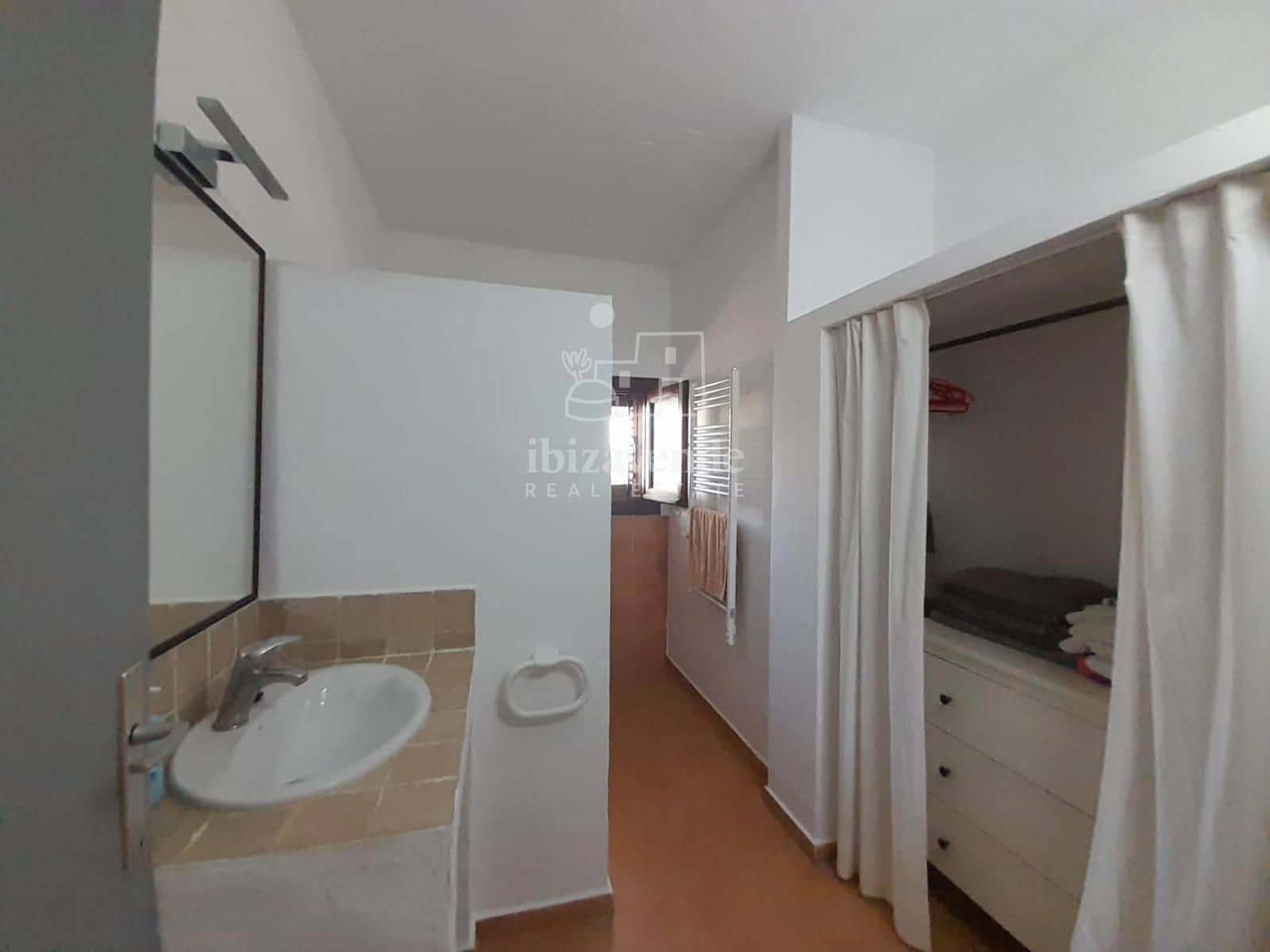 3 soveværelse Villa til salg i Port des Torrent med swimmingpool garage - € 895.000 (Ref: 9127513)