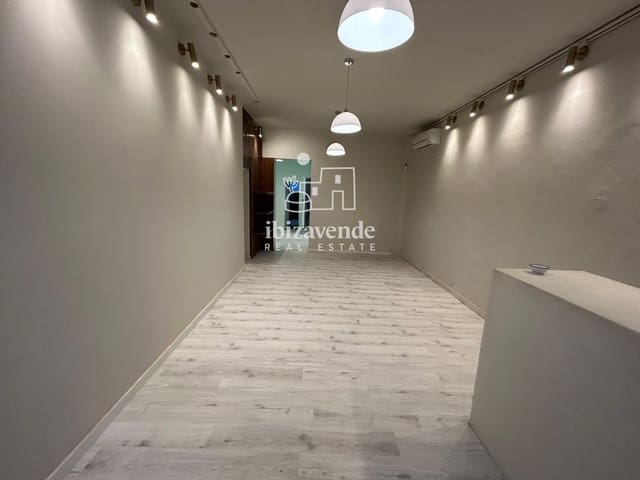 Erhverv til leje i Ibiza by - € 3.700 (Ref: 9137465)