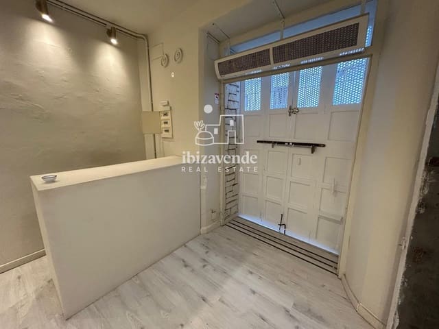 Erhverv til leje i Ibiza by - € 3.700 (Ref: 9137465)