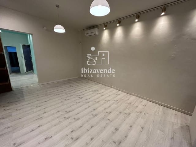 Erhverv til leje i Ibiza by - € 3.700 (Ref: 9137465)