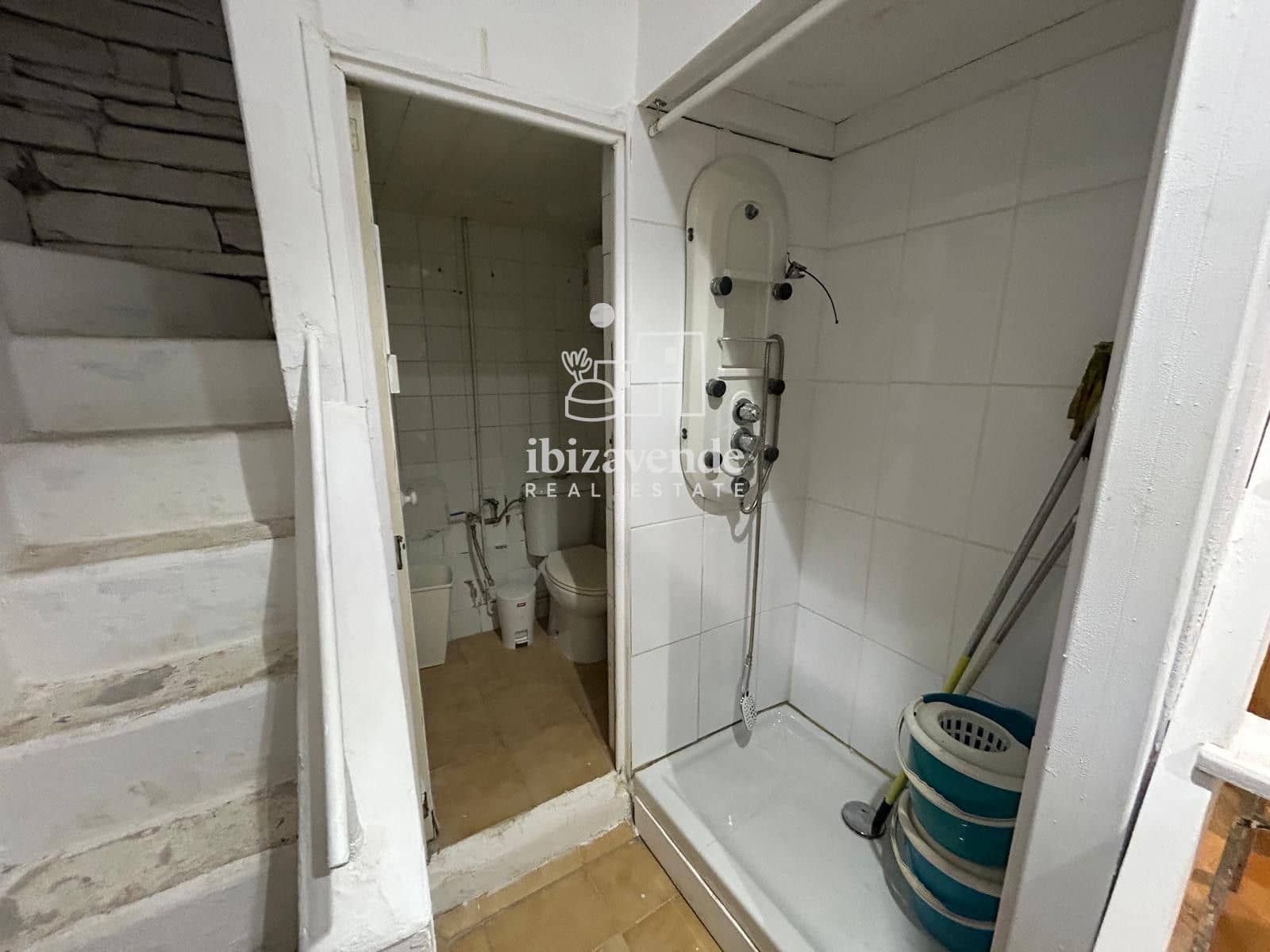 Erhverv til leje i Ibiza by - € 3.700 (Ref: 9137465)