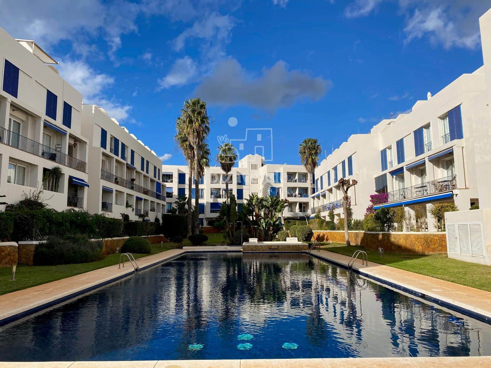 2 soverom Leilighet til salgs i Santa Eulalia / Santa Eularia med svømmebasseng garasje - € 730 000 (Ref: 9142191)