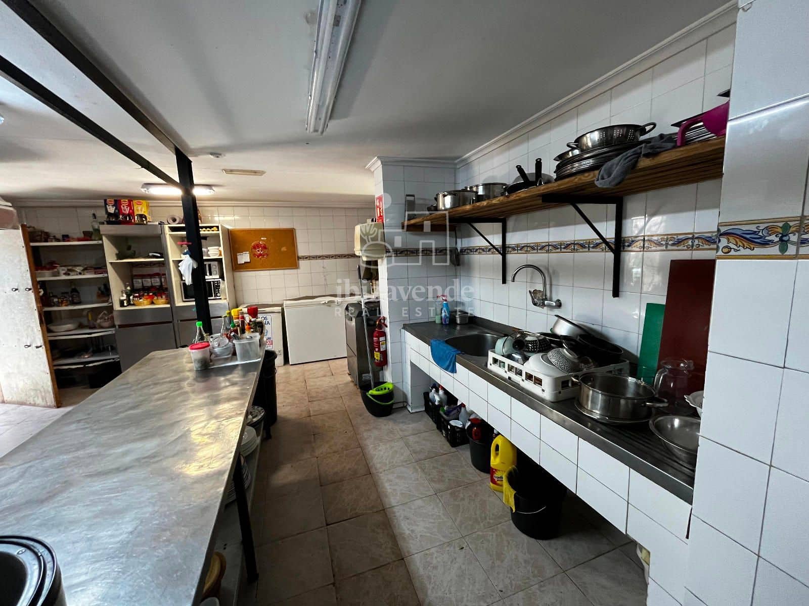 Restaurant/Bar til leje i Cala Llonga - € 2.100 (Ref: 9146210)