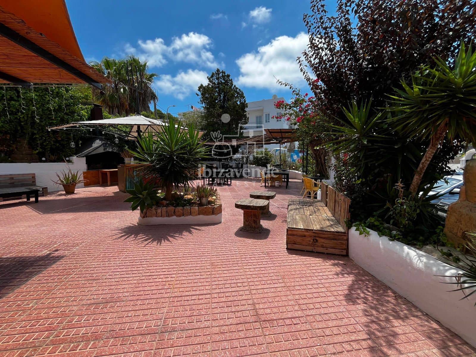 Restaurant/Bar til leje i Cala Llonga - € 2.100 (Ref: 9146210)