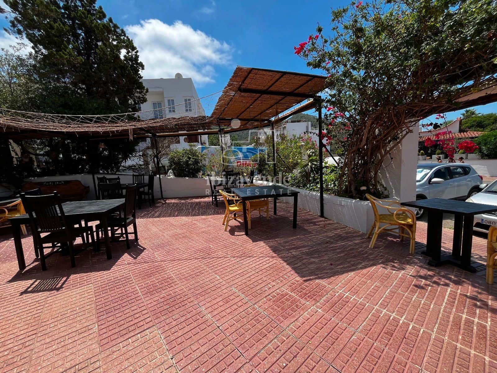 Restaurant/Bar til leje i Cala Llonga - € 2.100 (Ref: 9146210)