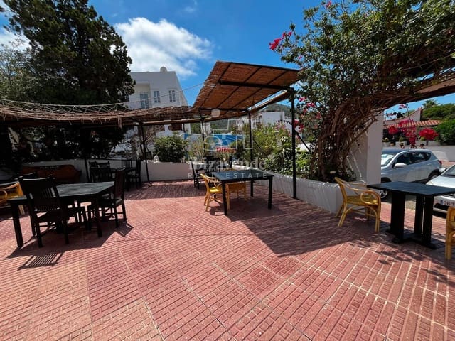 Restaurant/Bar til leie i Cala Llonga, Santa Eulalia / Santa Eularia - € 2 100 (Ref: 9146210)