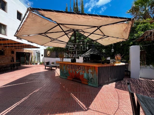 Restaurant/Bar til leie i Cala Llonga, Santa Eulalia / Santa Eularia - € 2 100 (Ref: 9146210)