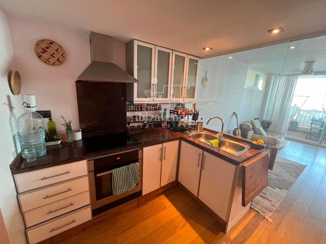 1 makuuhuone Asunto vuokrattavana paikassa Es Caná, Santa Eulalia / Santa Eularia mukana uima-altaan - 2 500 € (Ref: 9146298)