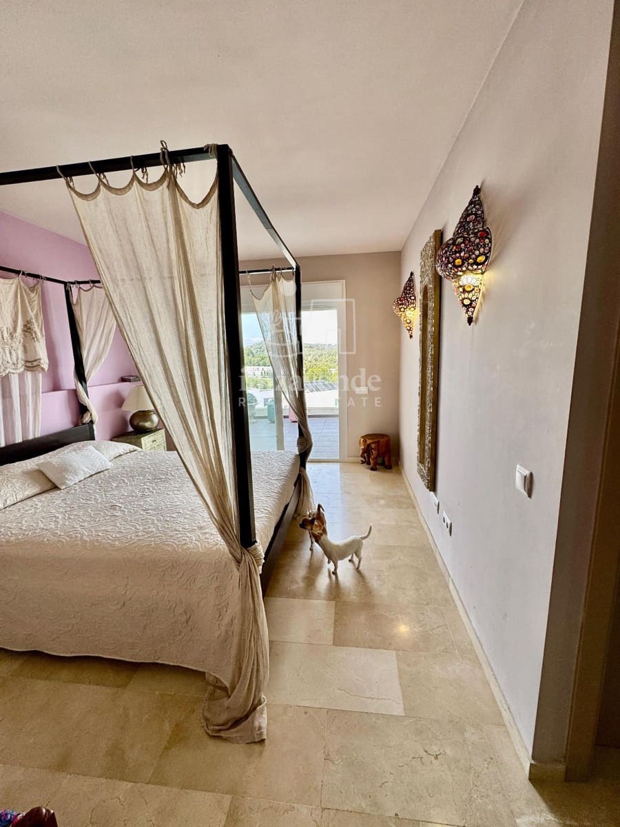 3 chambre Maison de Ville à vendre à Roca Llisa avec piscine garage - 780 000 € (Ref: 9147952)