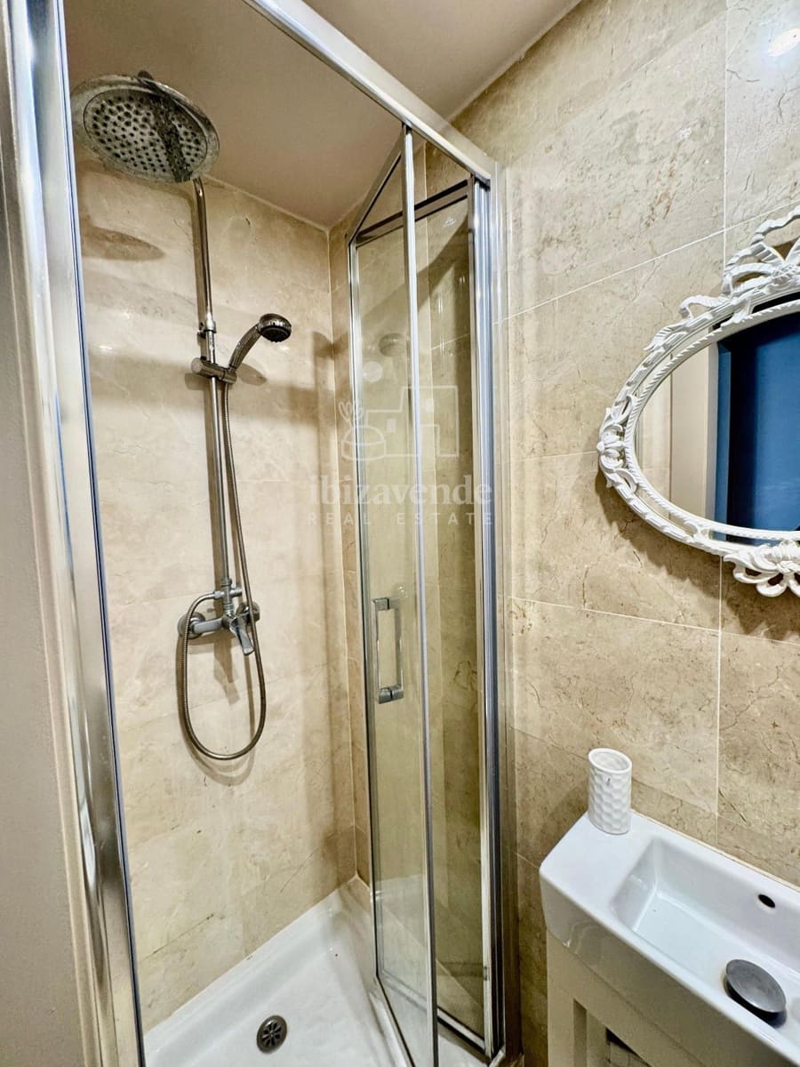 3 chambre Maison de Ville à vendre à Roca Llisa avec piscine garage - 780 000 € (Ref: 9147952)