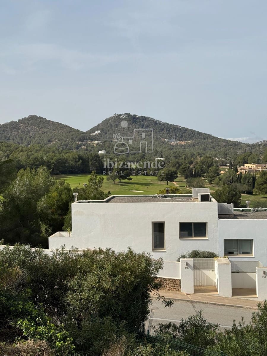 3 chambre Maison de Ville à vendre à Roca Llisa avec piscine garage - 780 000 € (Ref: 9147952)