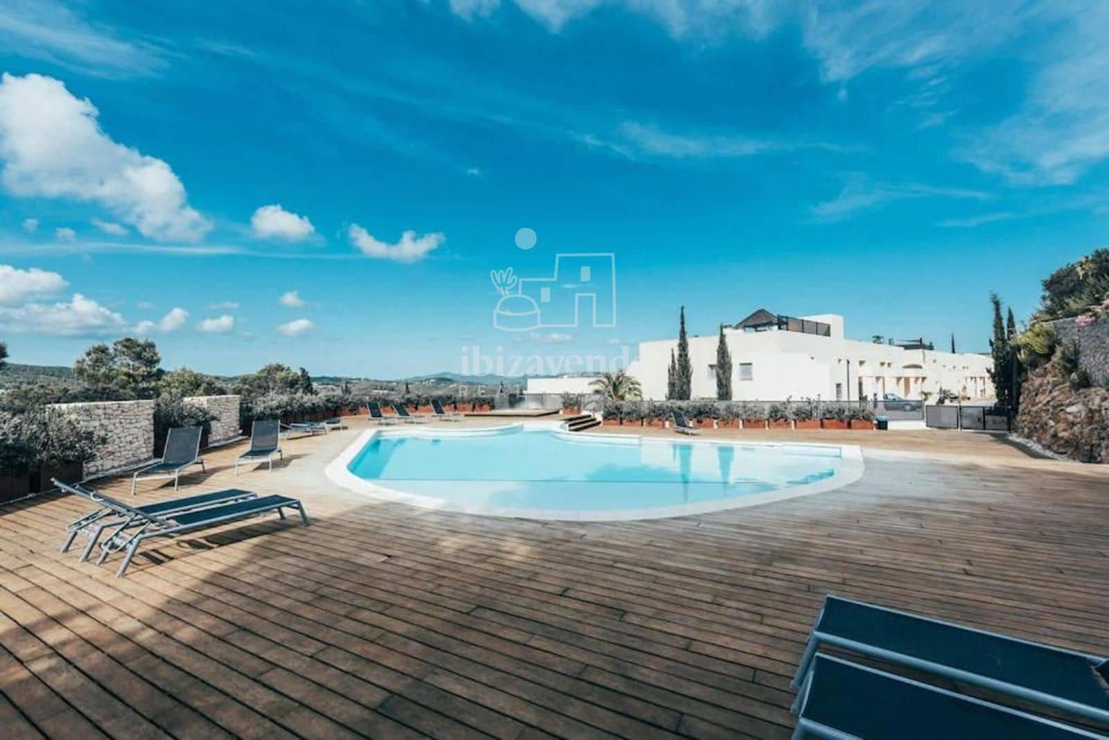 3 chambre Maison de Ville à vendre à Roca Llisa avec piscine garage - 780 000 € (Ref: 9147952)