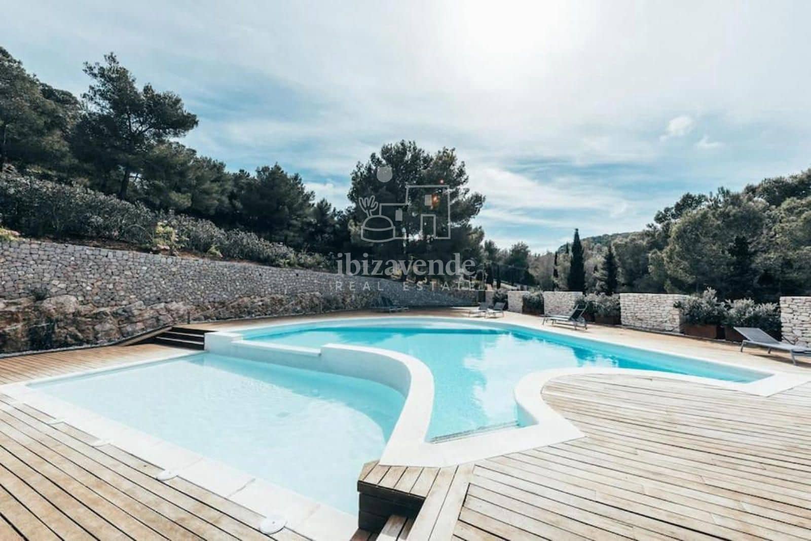 3 chambre Maison de Ville à vendre à Roca Llisa avec piscine garage - 780 000 € (Ref: 9147952)