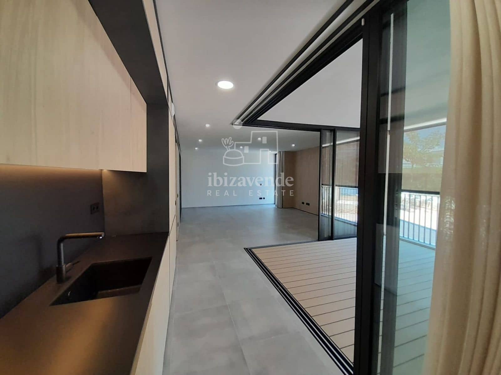 2 soverom Leilighet til salgs i Santa Eulalia / Santa Eularia med svømmebasseng - € 820 000 (Ref: 9160318)