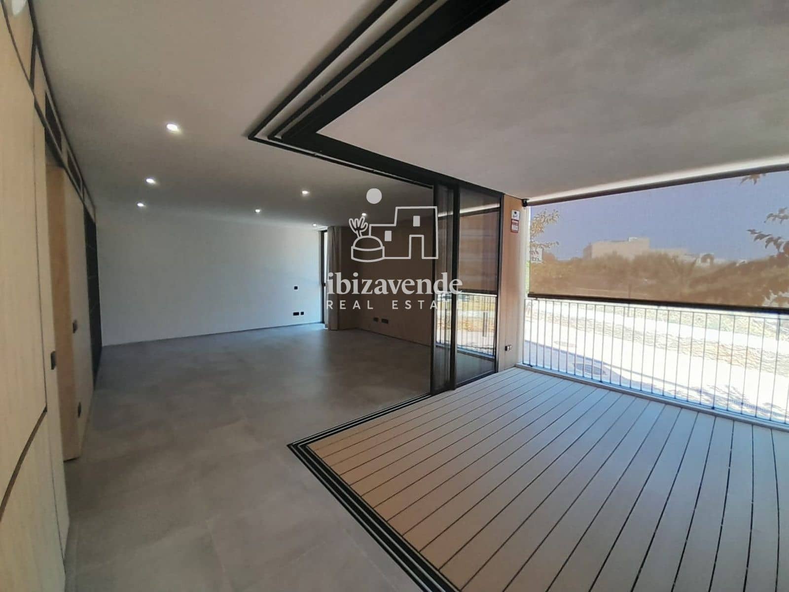 2 bedroom Flat for sale in Santa Eulalia / Santa Eularia with pool garage - € 760,000 (Ref: 9160318)