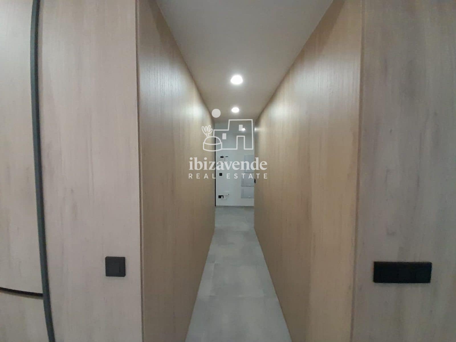 2 bedroom Flat for sale in Santa Eulalia / Santa Eularia with pool garage - € 760,000 (Ref: 9160318)